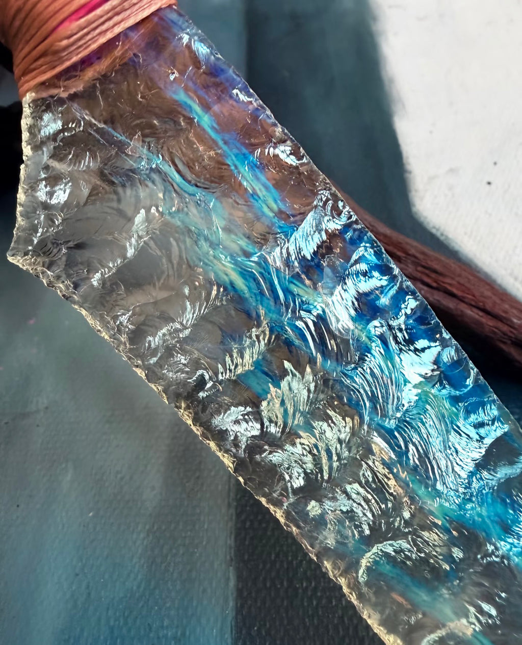 RELIQ Handcrafted Obsidian Knife – Knapped Fantasy Collectible Display Piece